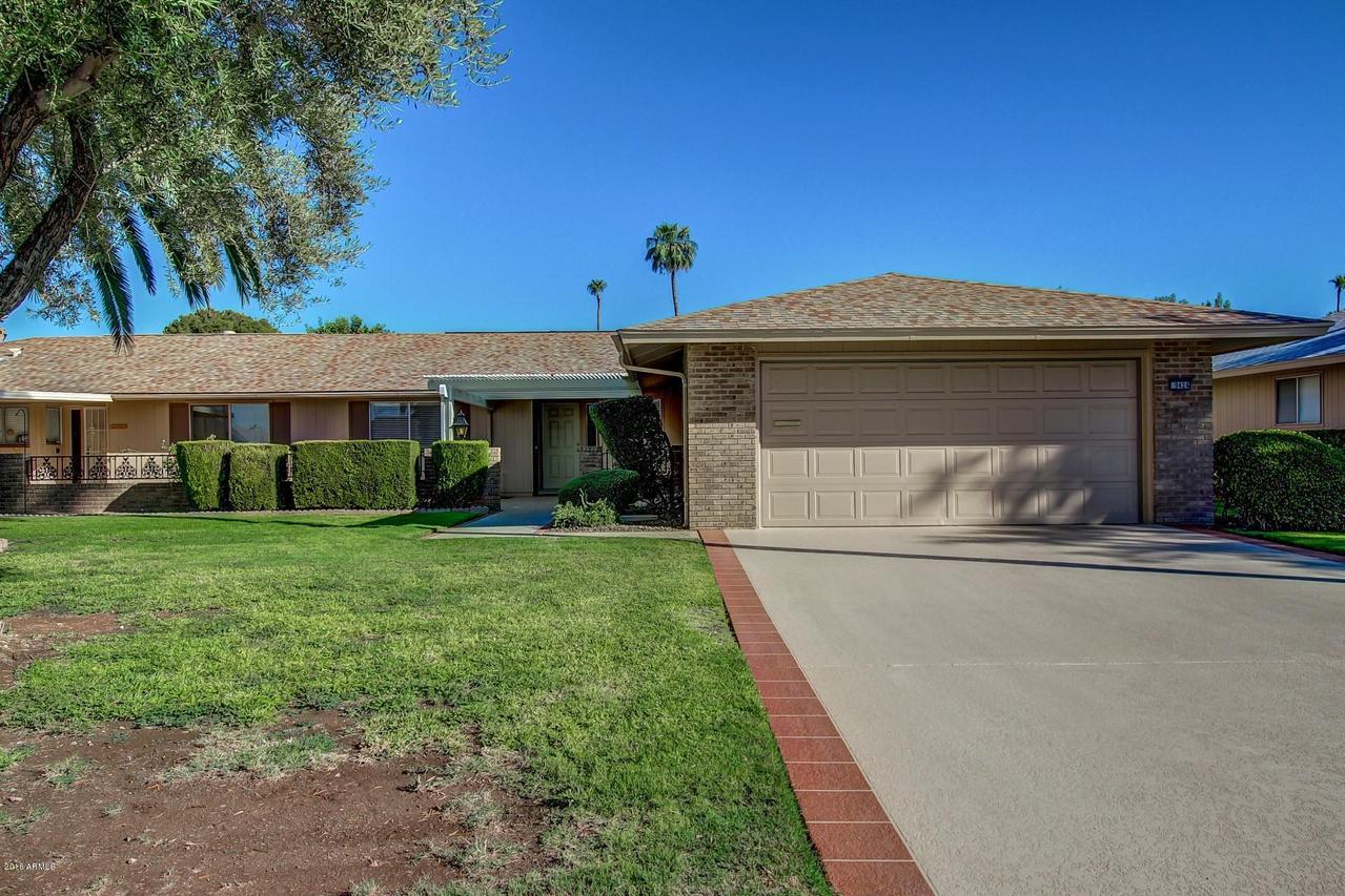 9424 W Greenway Rd., Sun City, AZ 85351