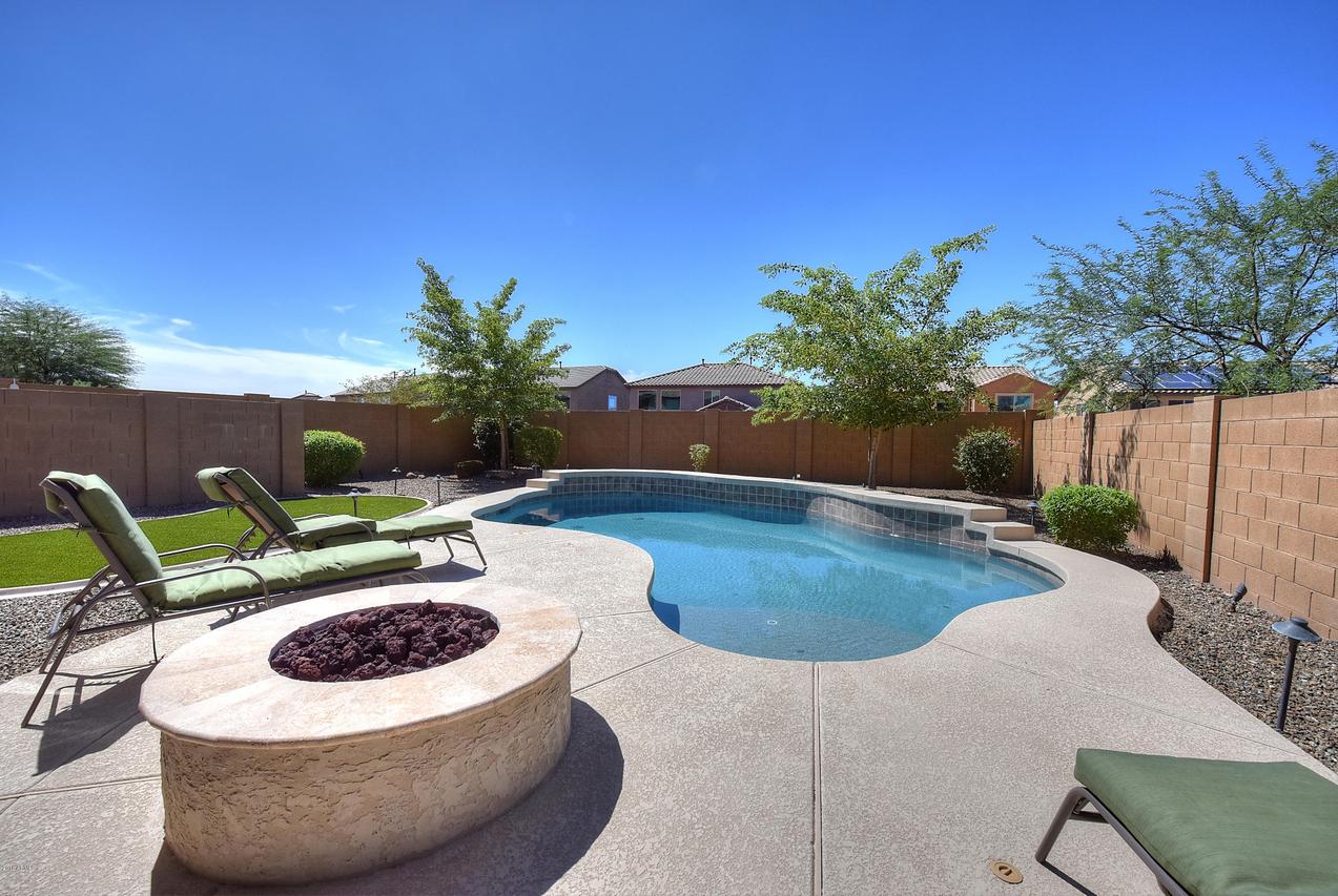 1633 W Red Bird Rd., Phoenix, AZ 85085