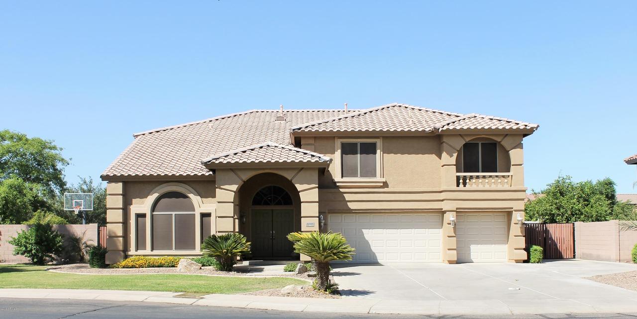 1290 E Horseshoe Dr., Chandler, AZ 85249