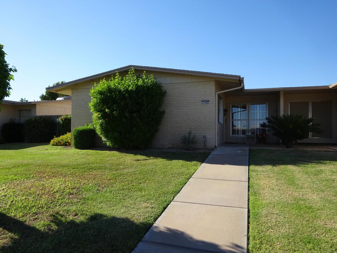 17452 N Del Webb Blvd., Sun City, AZ 85373