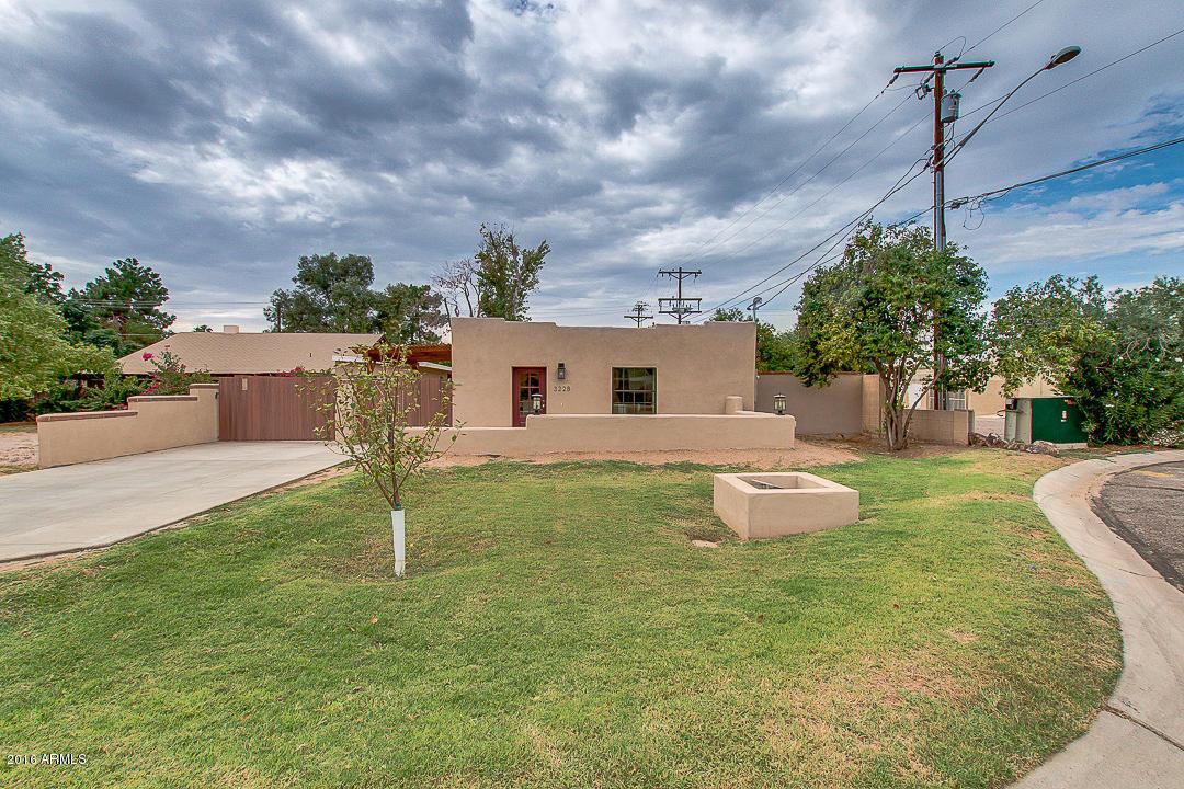 3228 N 27th St., Phoenix, AZ 85016