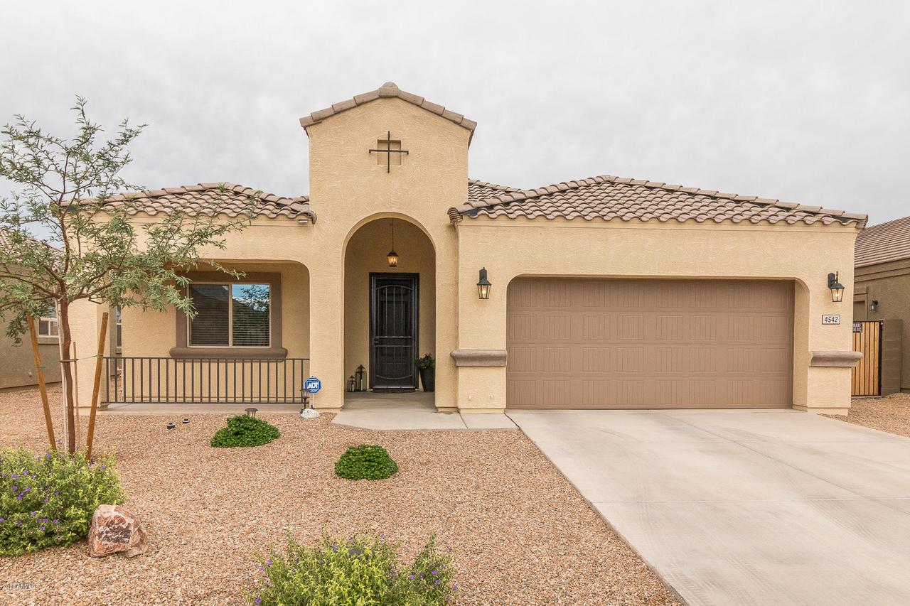 4542 E Rhyolite Dr., San Tan Valley, AZ 85143