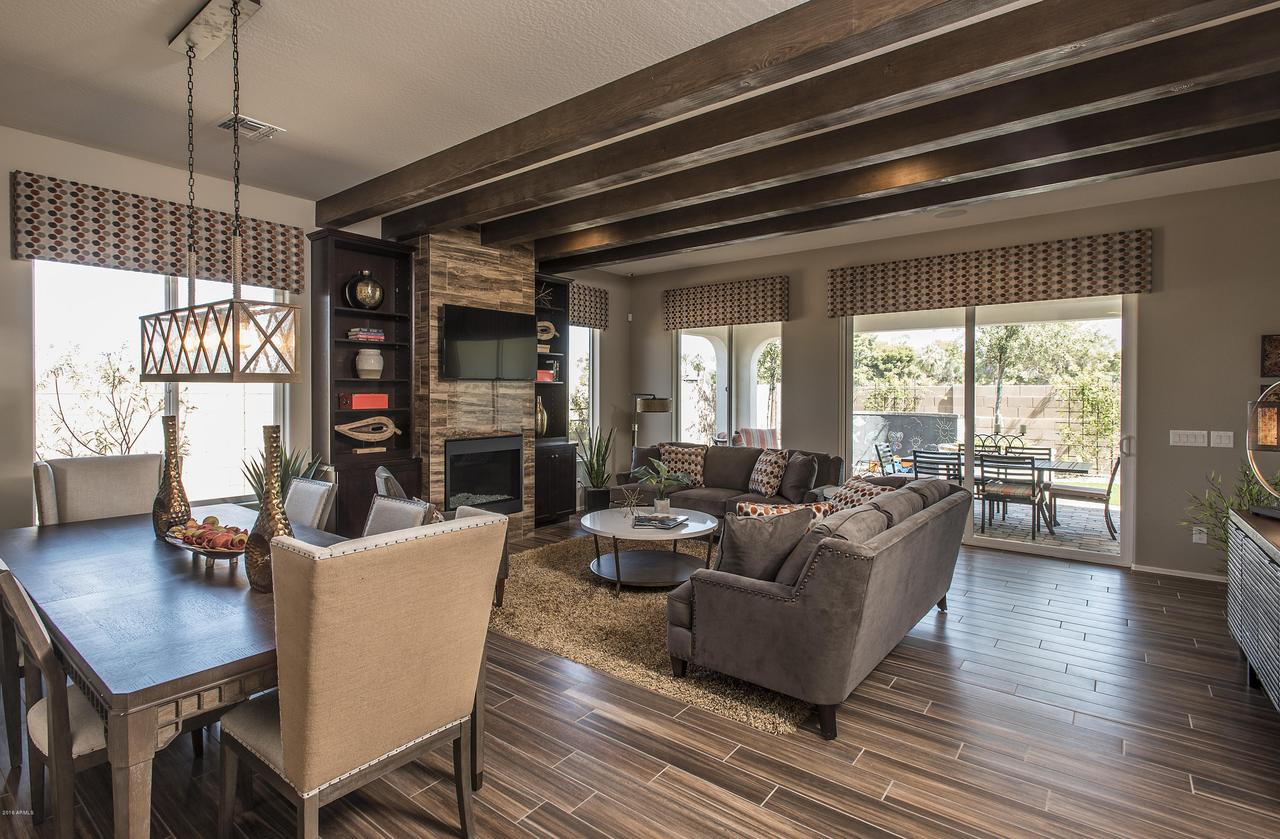 14200 W Village Pkwy. #2028, Litchfield Park, AZ 85340