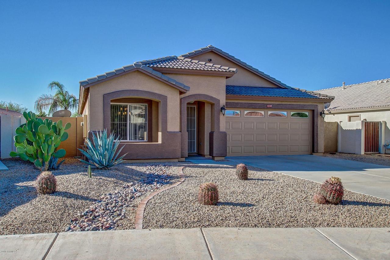 6739 W Bronco Tr., Peoria, AZ 85383