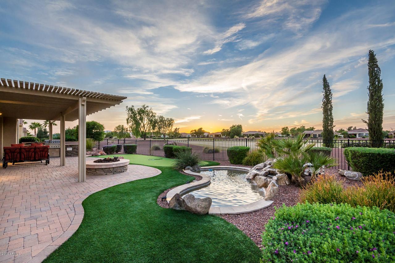 23032 N De La Guerra Ct., Sun City West, AZ 85375