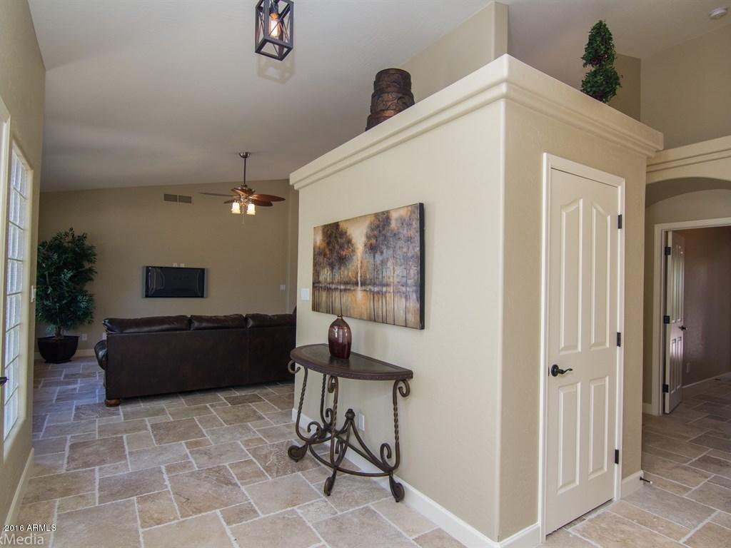 1341 N 66th Pl., Mesa, AZ 85205