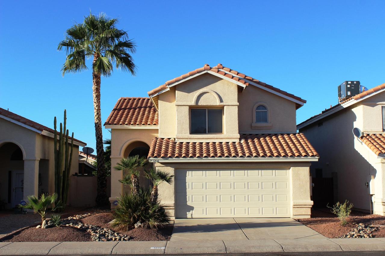 1216 E Angela Dr., Phoenix, AZ 85022