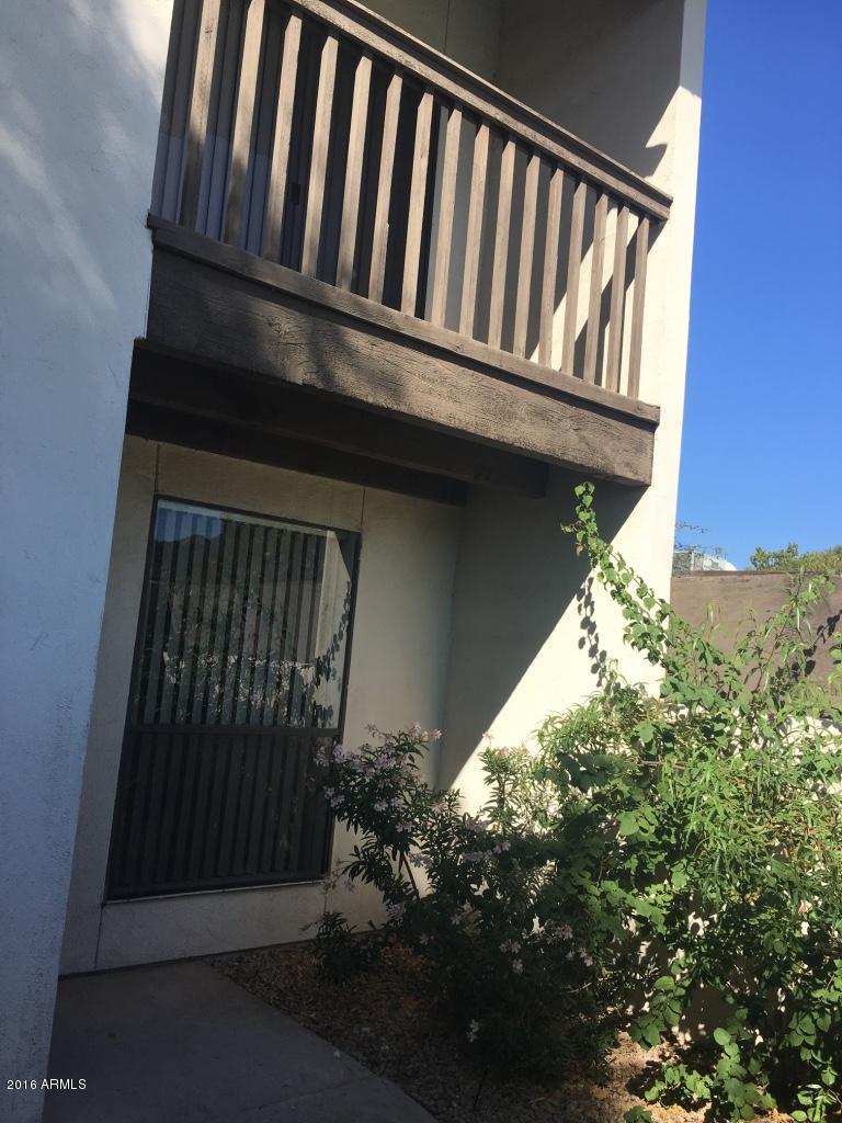 1702 E Ocotillo Rd. #8, Phoenix, AZ 85016