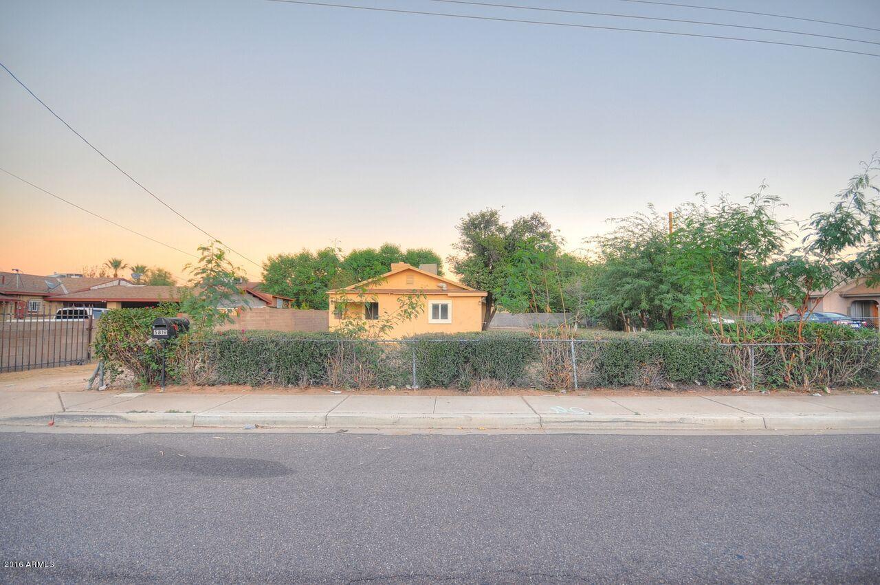 5819 S 3rd St., Phoenix, AZ 85040