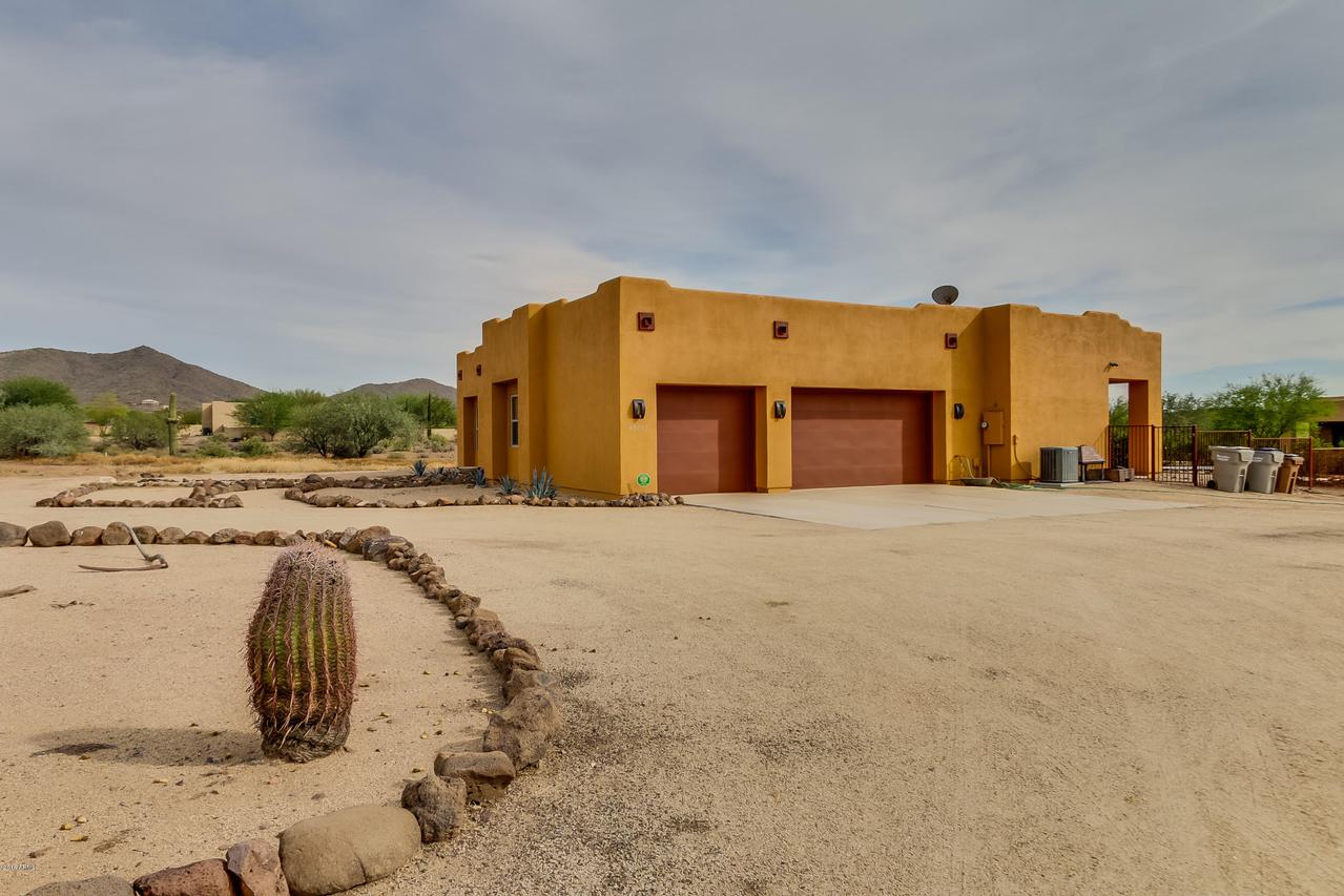 40715 N 3rd Ave., Phoenix, AZ 85086