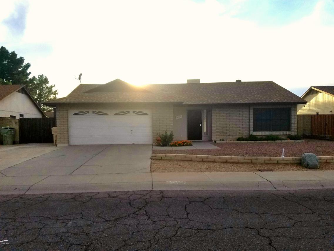 15238 N 65th Ave., Glendale, AZ 85306