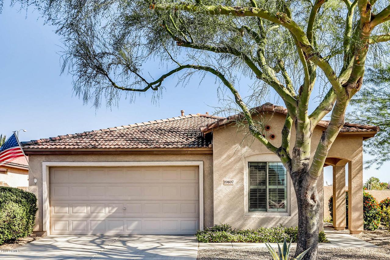 19807 N 107th Dr., Sun City, AZ 85373