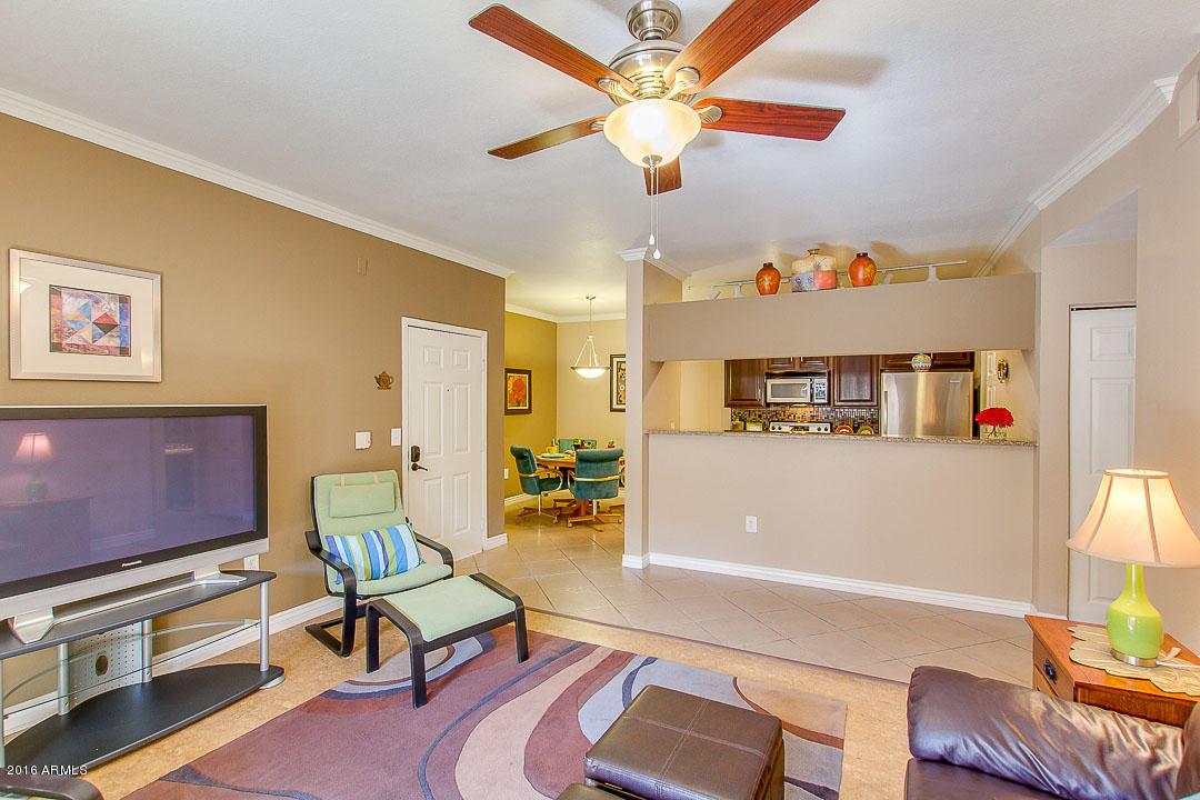 725 N Dobson Rd. #116, Chandler, AZ 85224