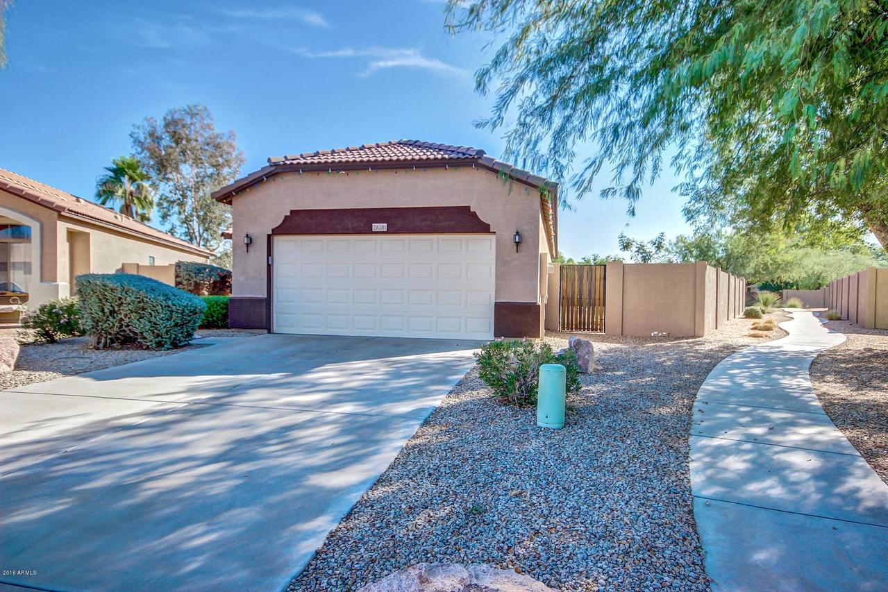 28281 N Zircon Dr., San Tan Valley, AZ 85143
