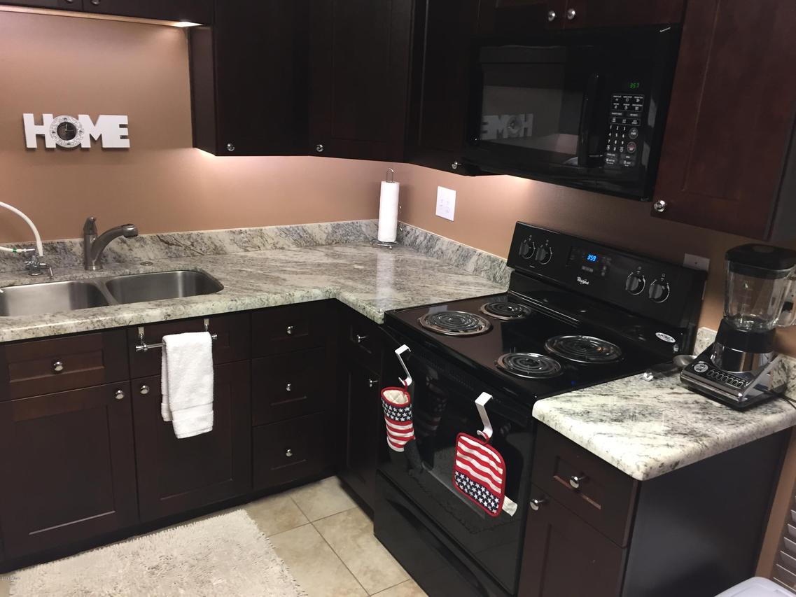 5102 N 31st Pl. #418, Phoenix, AZ 85016