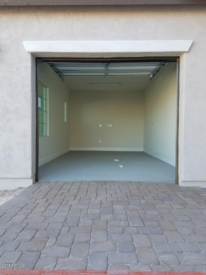 7041 W Millerton Way, Florence, AZ 85132