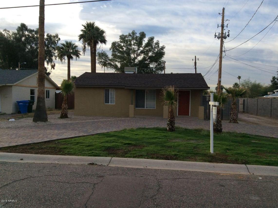 2711 E Fairmount Ave., Phoenix, AZ 85016