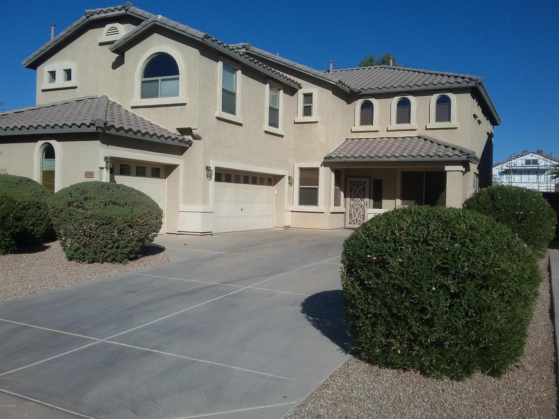 28945 N Calcite Way, San Tan Valley, AZ 85143