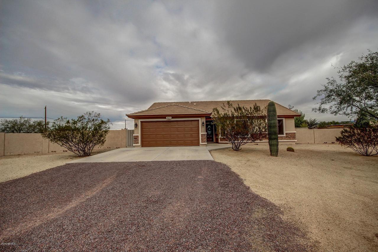 38233 N 17th Ave., Phoenix, AZ 85086