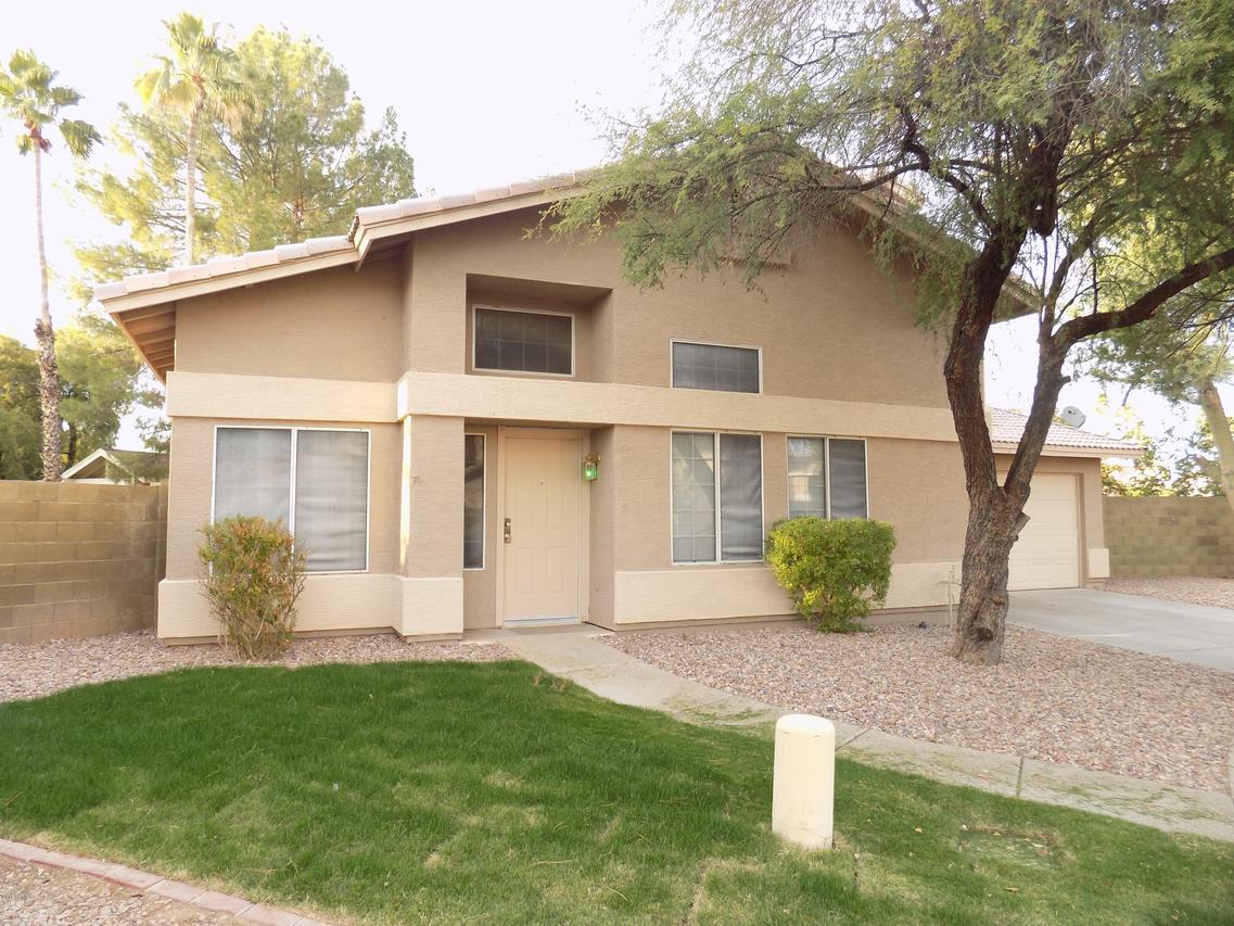 1240 E Hearne Way, Gilbert, AZ 85234