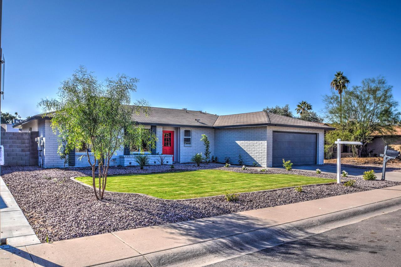 915 W Loughlin Dr., Chandler, AZ 85225