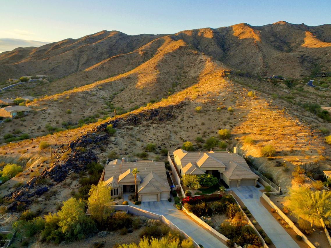 204 W Desert Flower Ln., Phoenix, AZ 85045