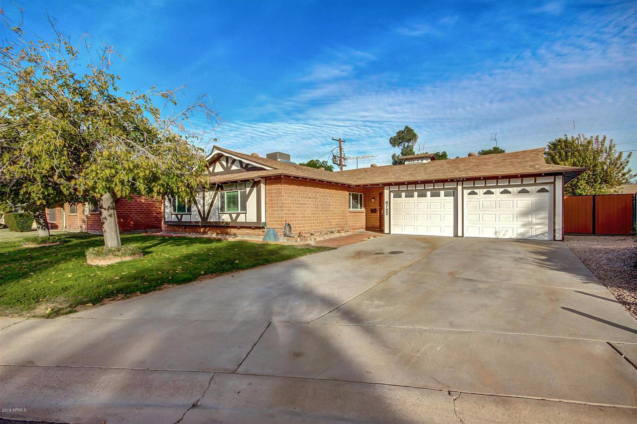8722 E Holly St., Scottsdale, AZ 85257