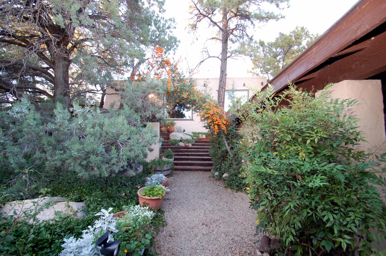 1960 W Iron Springs Rd., Prescott, AZ 86305