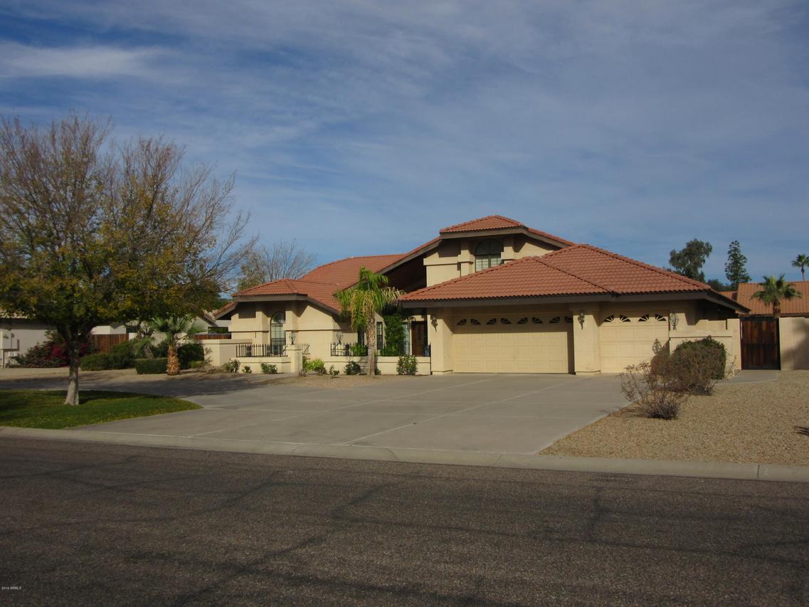 7020 W Willow Ave., Peoria, AZ 85381