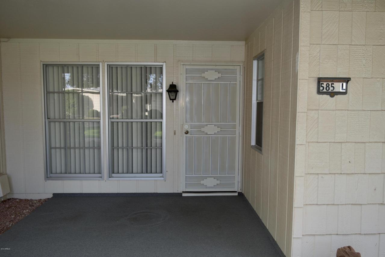 10585 W Palmeras Dr. #L, Sun City, AZ 85373