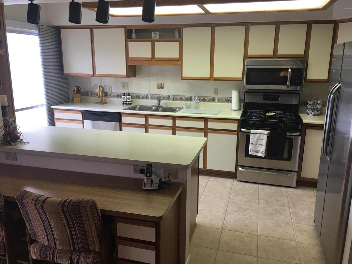 2249 N Middlecoff Dr., Mesa, AZ 85215