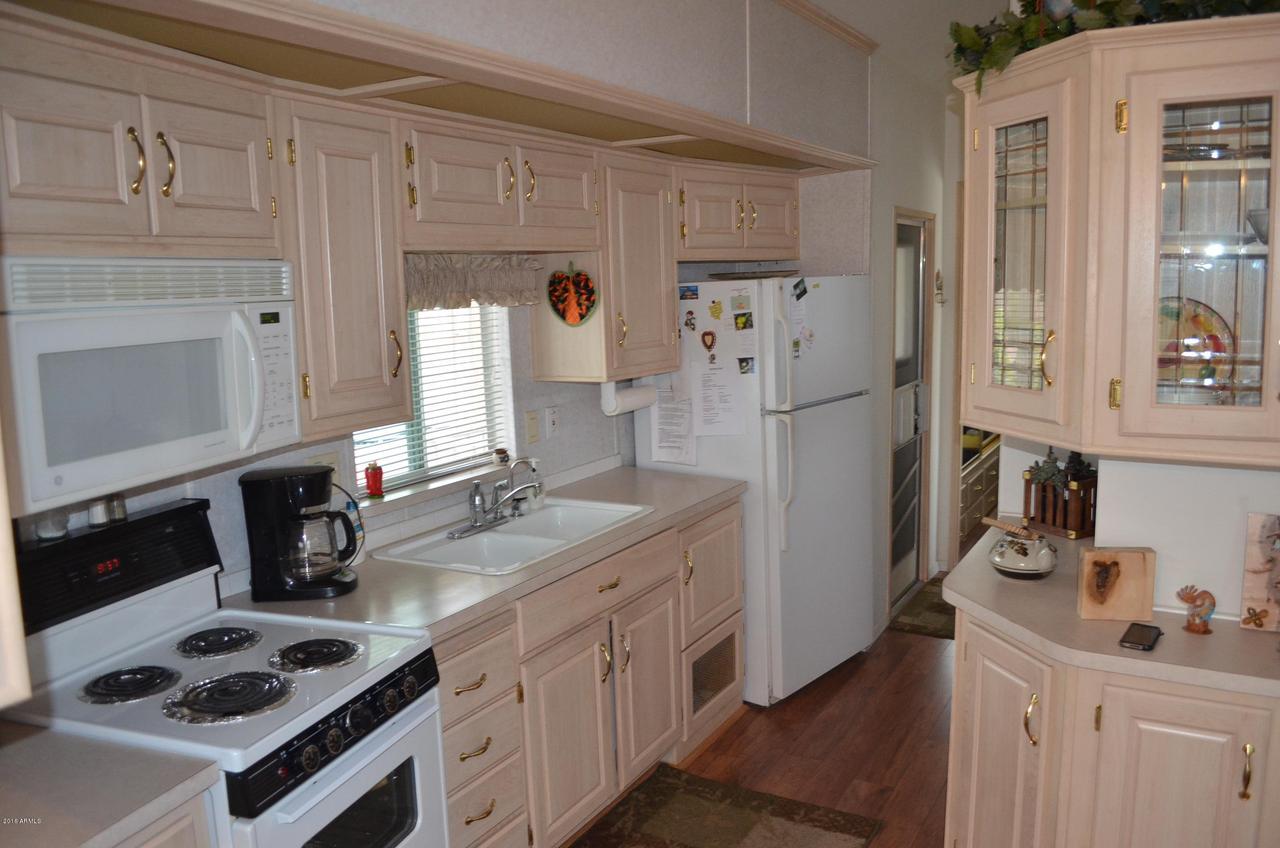 419 S Seneca Dr., Apache Junction, AZ 85119