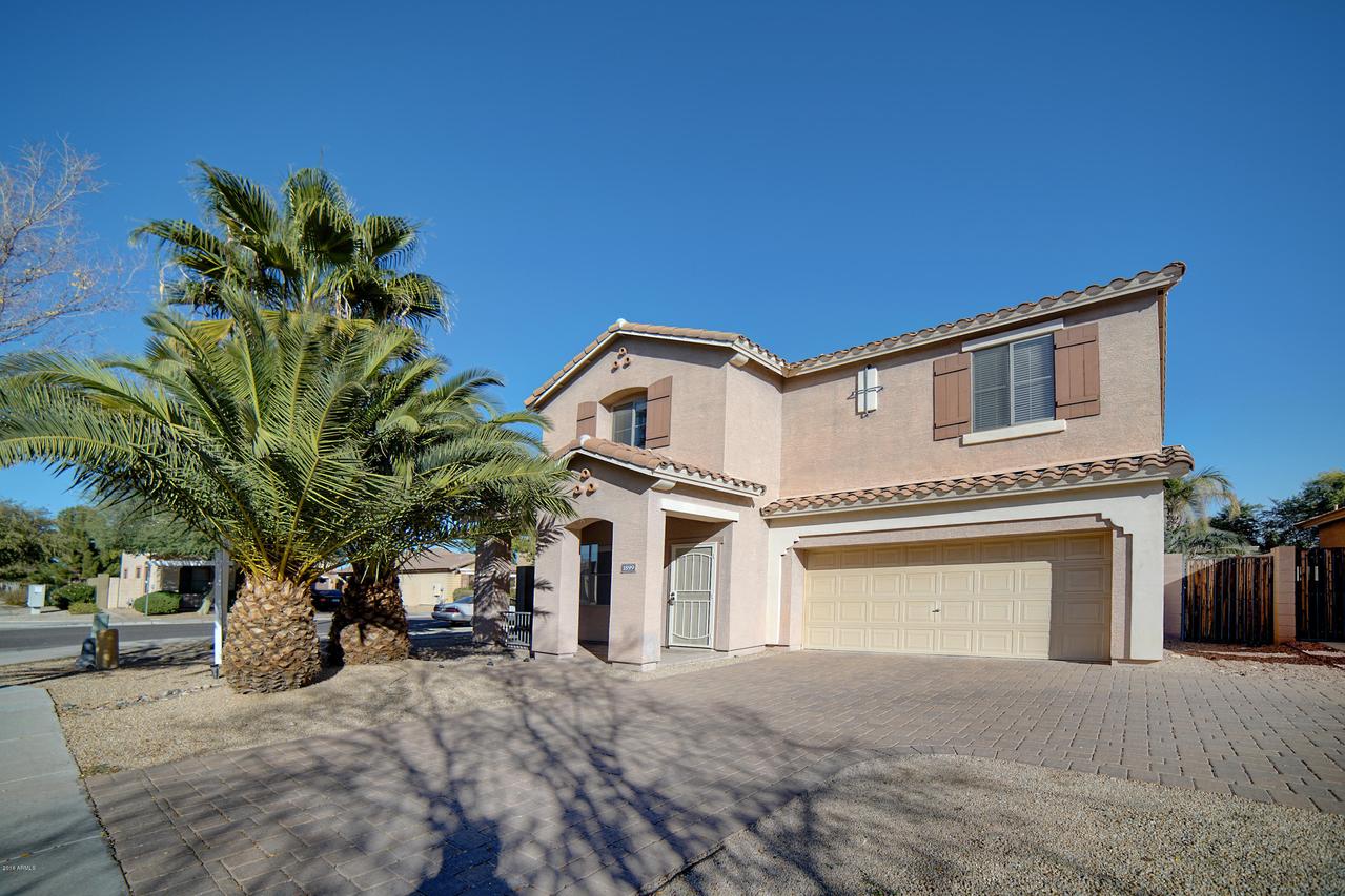 1899 S Falcon Dr., Gilbert, AZ 85295