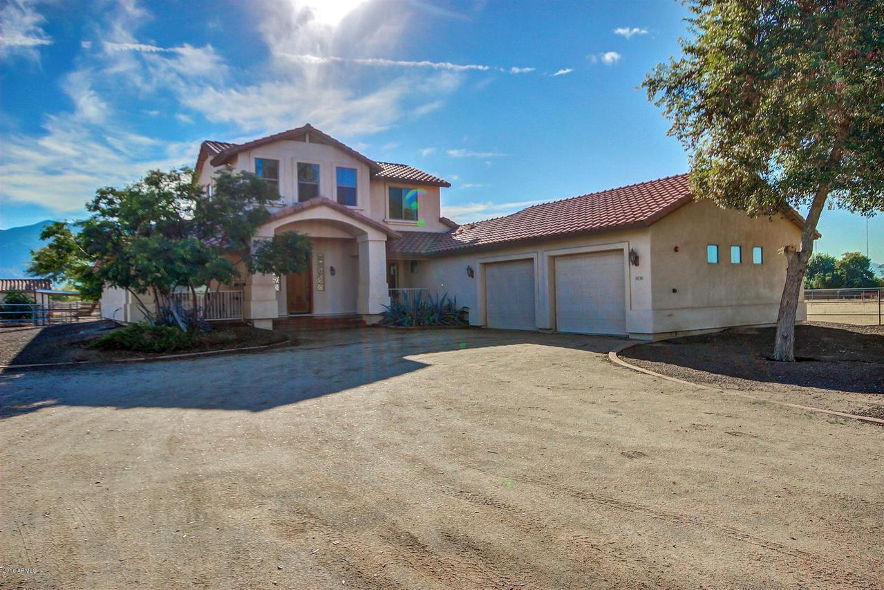 8630 S 19th Ave., Phoenix, AZ 85041