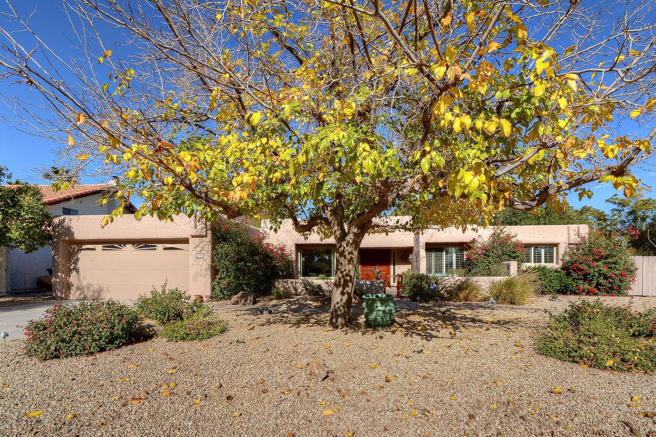 8718 E Via Taz Norte St., Scottsdale, AZ 85258