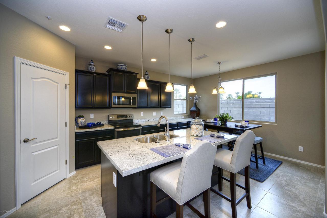 9150 W Pershing Ave., Peoria, AZ 85381