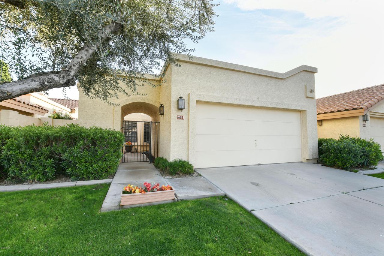 2317 W Shawnee Dr., Chandler, AZ 85224