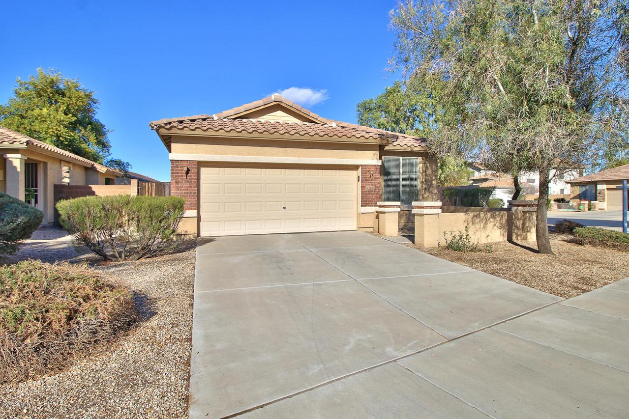 21498 E Calle De Flores Ct., Queen Creek, AZ 85142