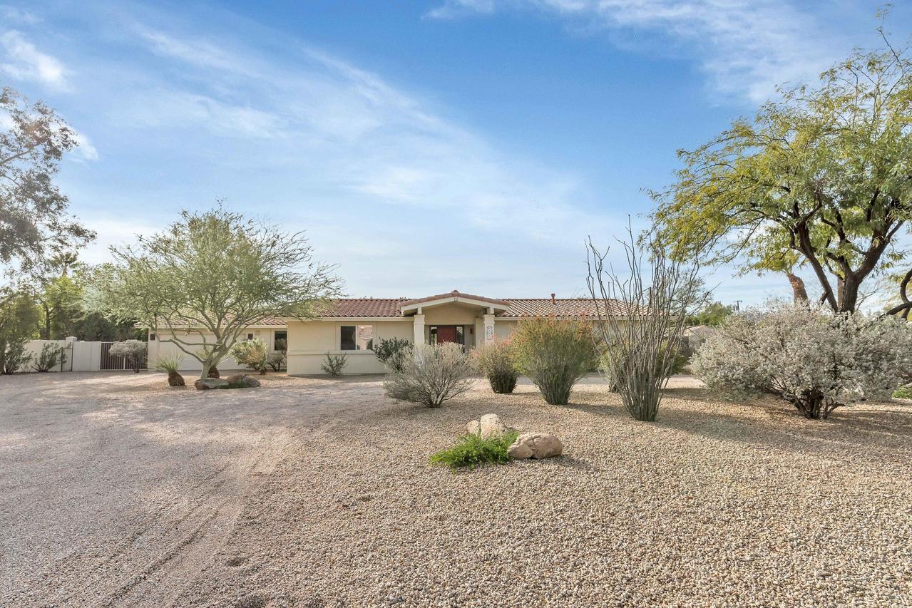 4637 E Cholla St., Phoenix, AZ 85028
