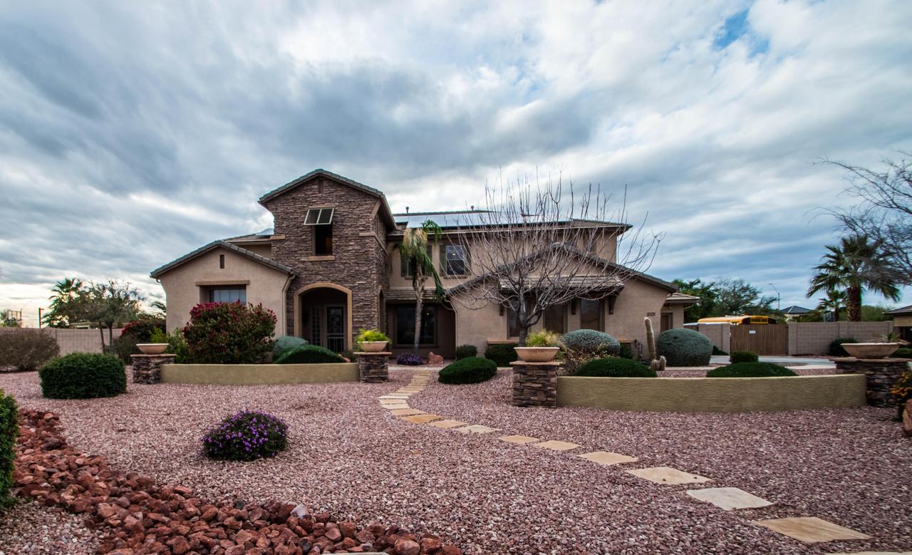 10746 N 146th Ave., Surprise, AZ 85379