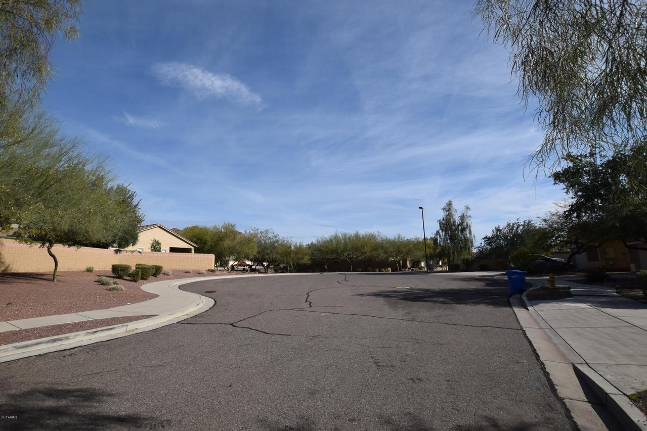 2566 W Woburn Ln., Phoenix, AZ 85085