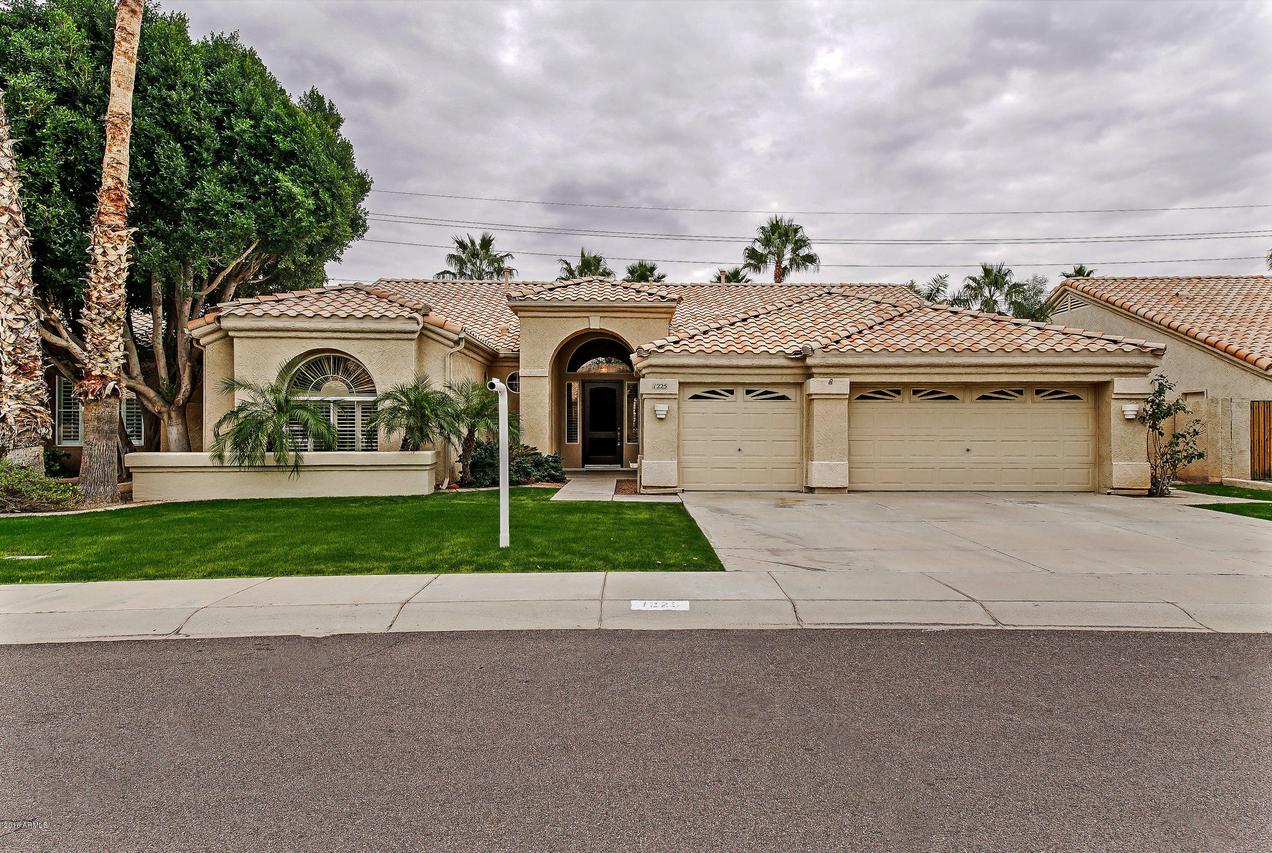 1225 W Washington Ave., Gilbert, AZ 85233