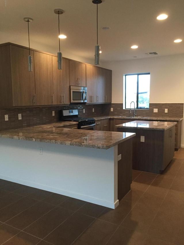 7831 N 20th Glen, Phoenix, AZ 85021