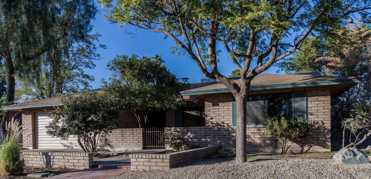 1156 W Juanita Cir., Mesa, AZ 85210