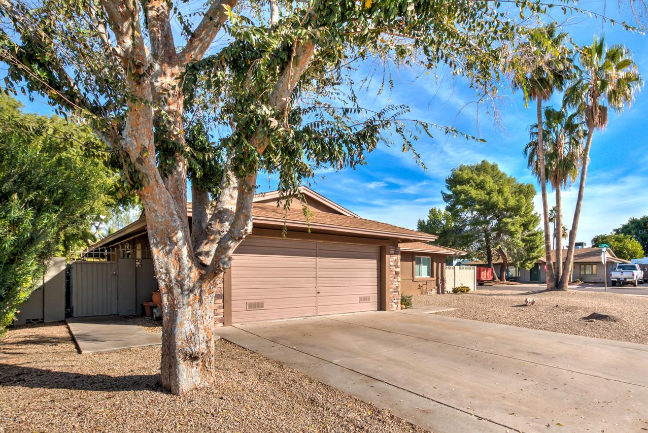 8326 E Jackrabbit Rd., Scottsdale, AZ 85250