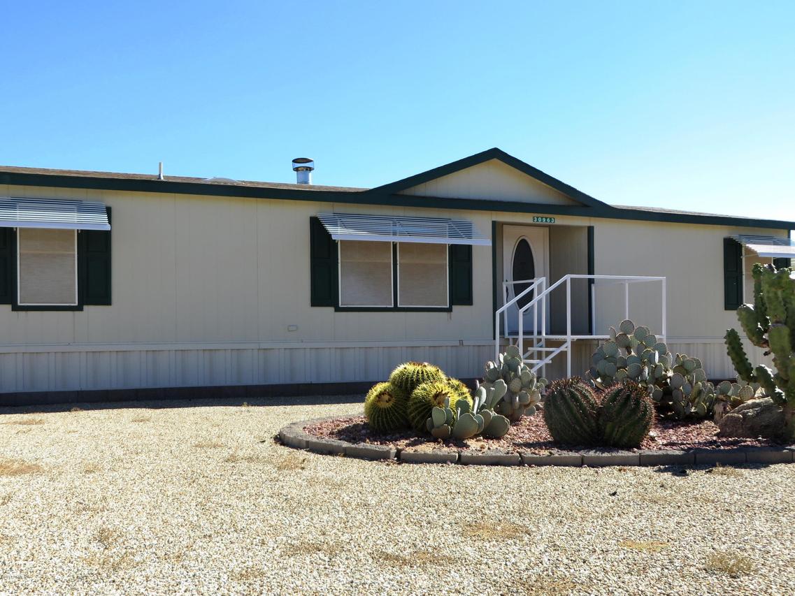 30963 S Fort Apache Dr. ##3, Congress, AZ 85332