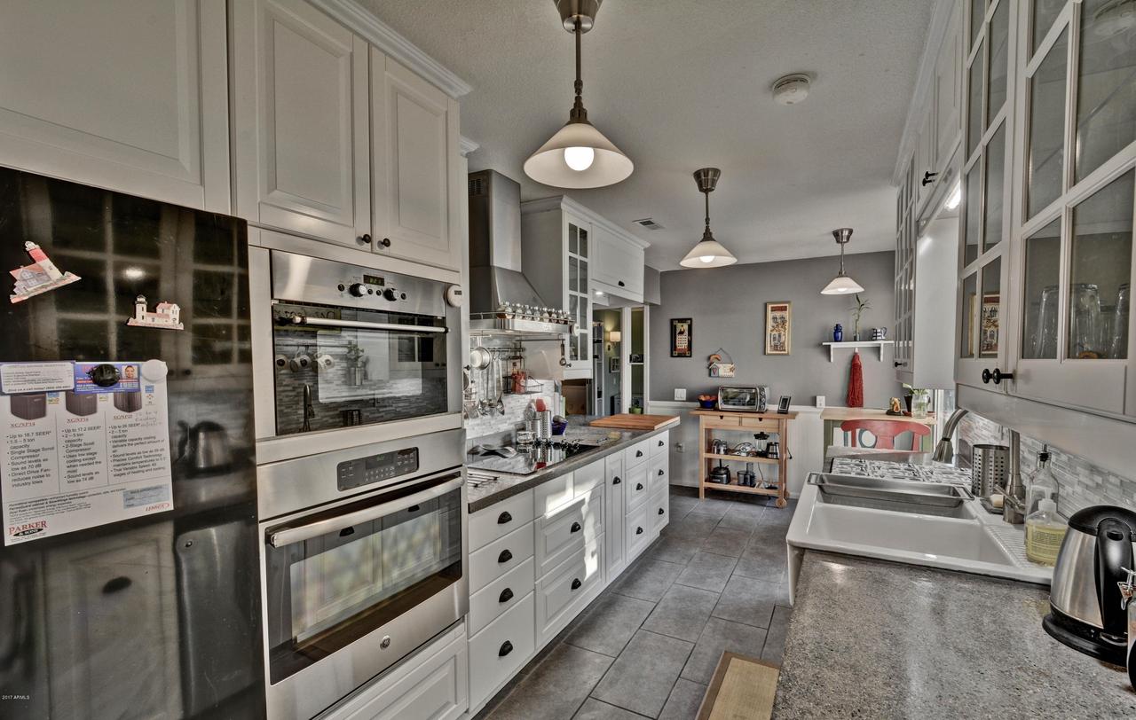 17207 N Pinion Ln., Sun City, AZ 85373