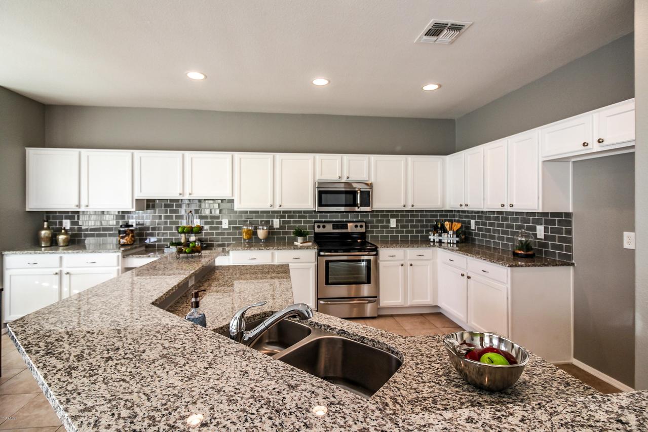 14874 N 146th Ln., Surprise, AZ 85379