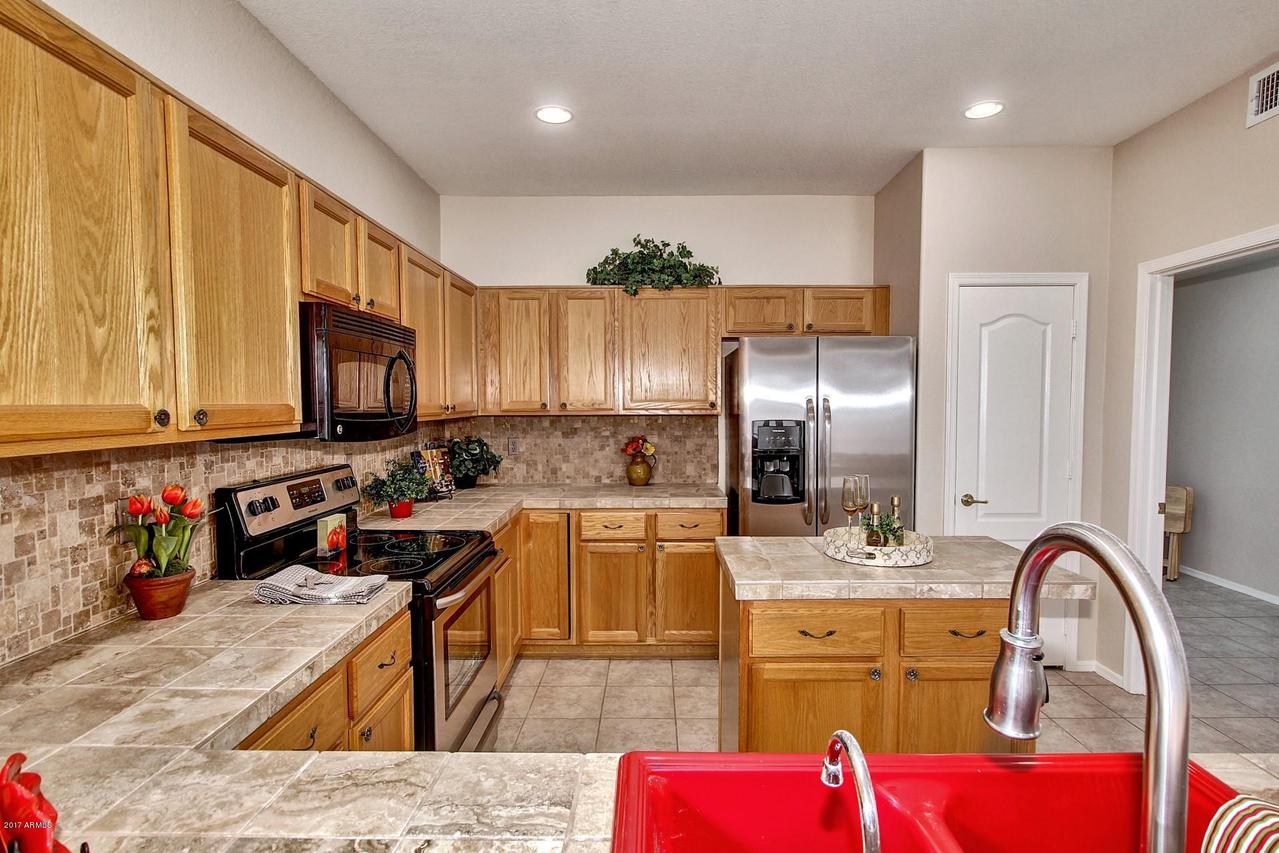 1452 E Westchester Dr., Chandler, AZ 85249