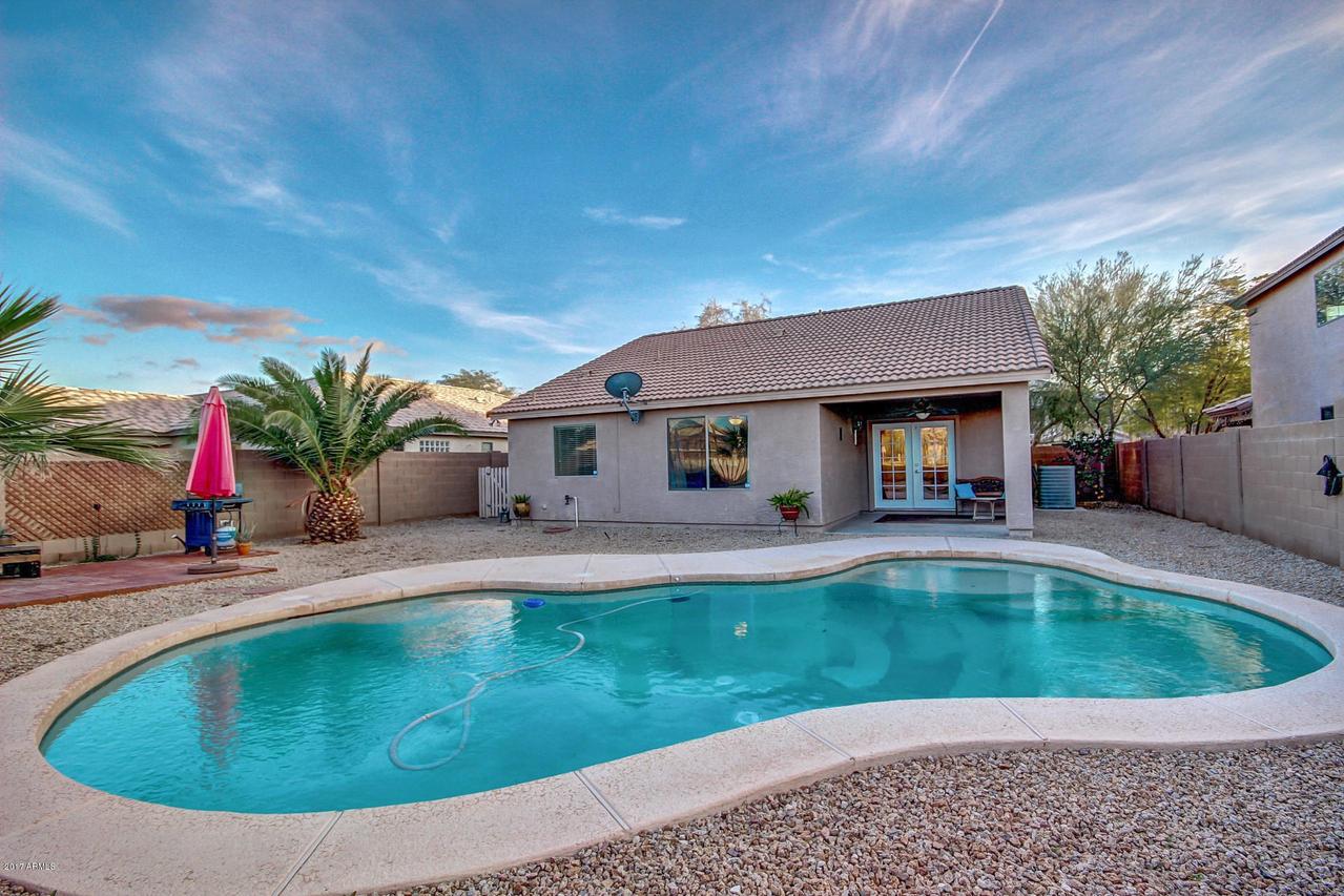 2324 W Apollo Rd., Phoenix, AZ 85041
